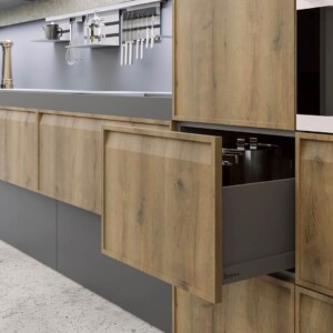 Muebles inferiores de cocina con placa de madera modelo coral escena
